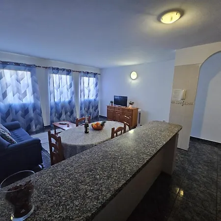 Mendoza I - Apartamento San Isidro (Tenerife)
